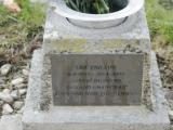 image of grave number 972824